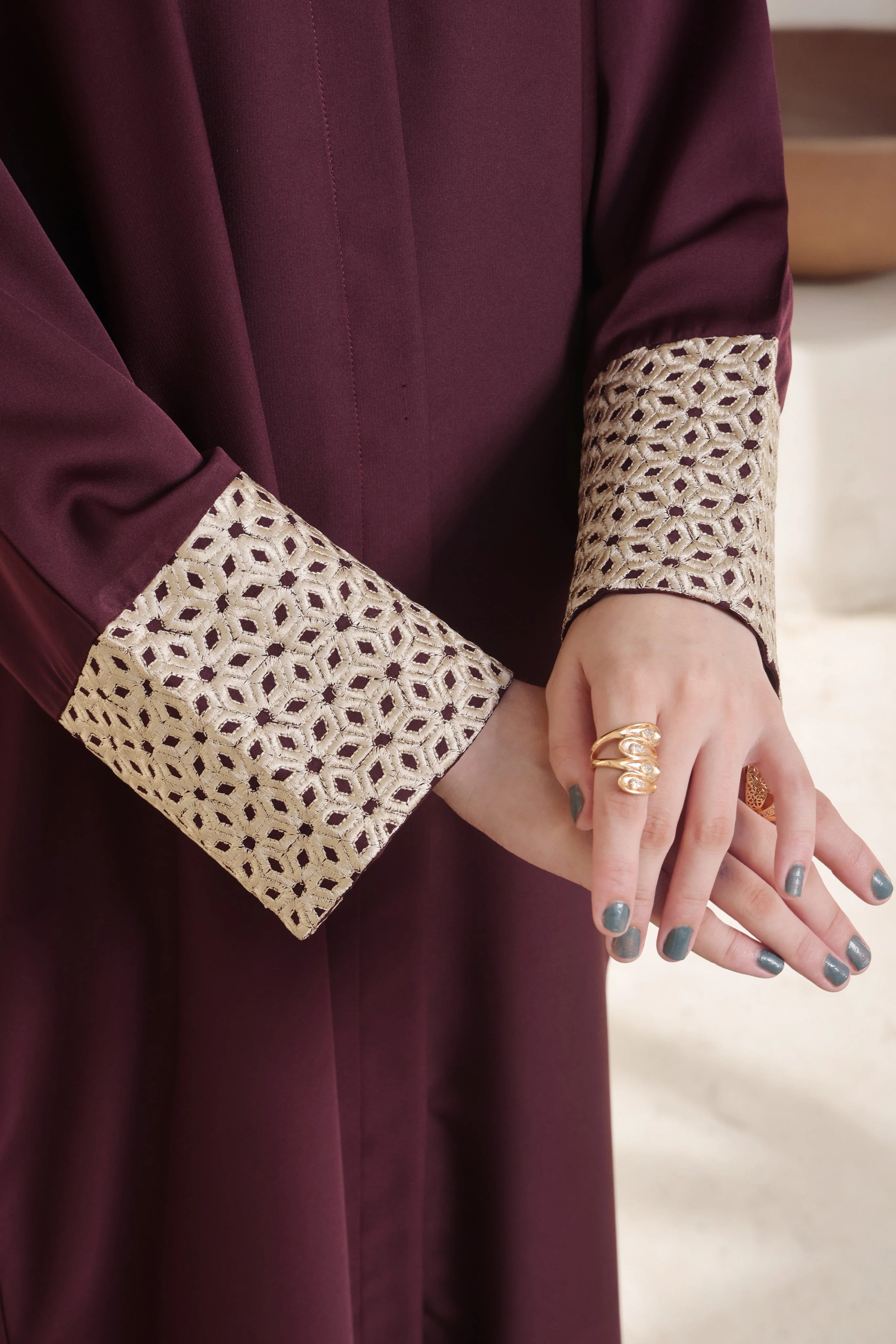 Parsa Maroon - Image 6